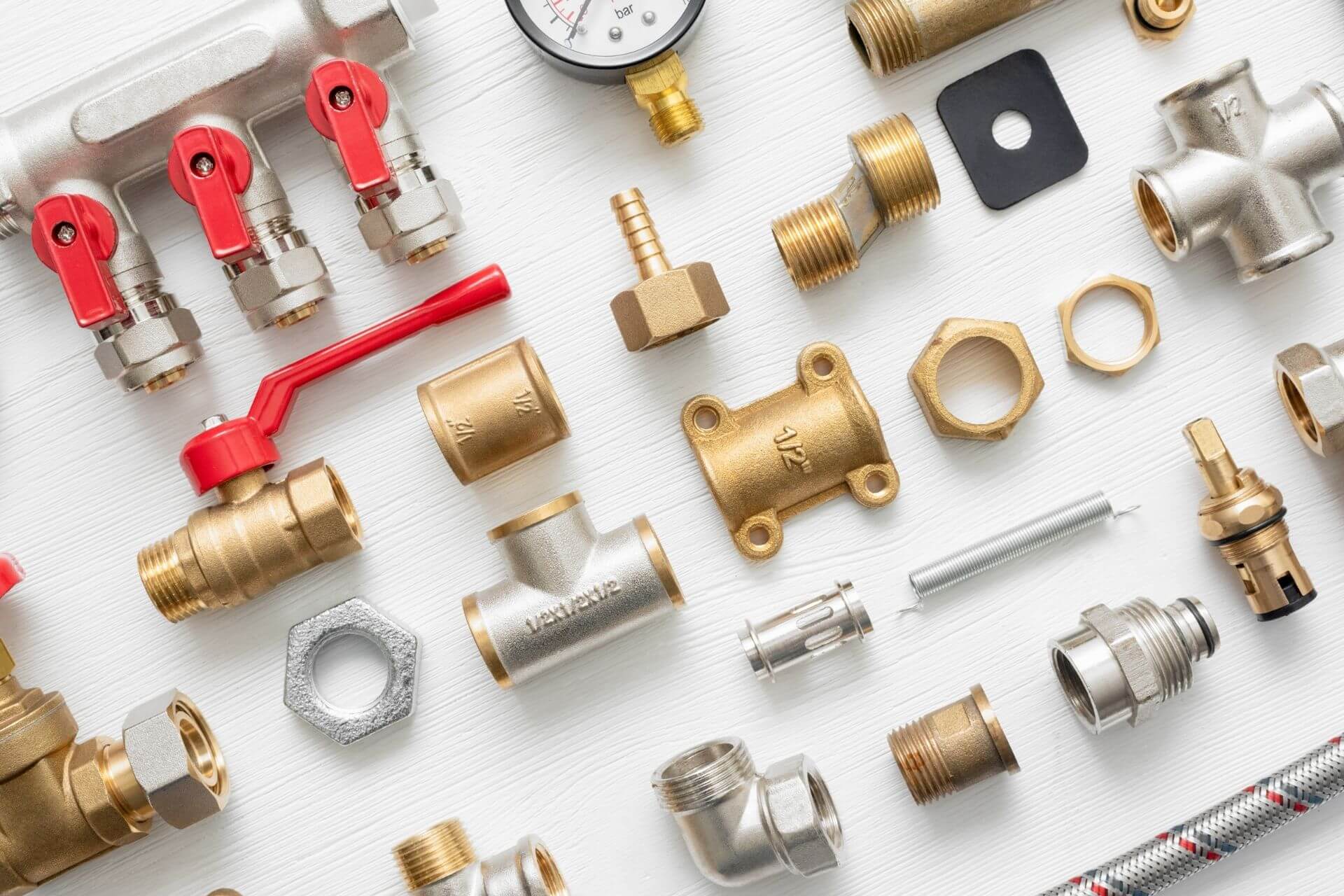 red gold plumbing tools img